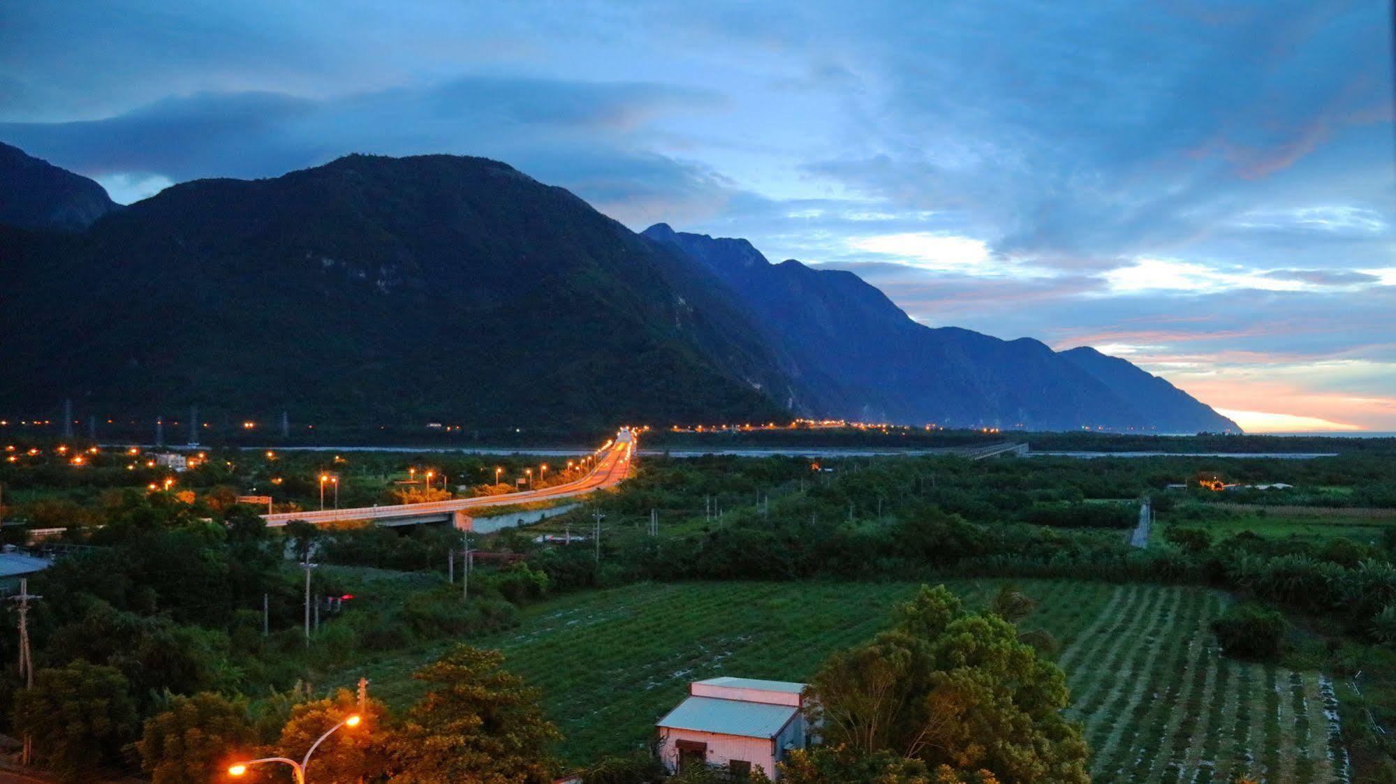 Taroko Liiko Hotels Xincheng Township Ngoại thất bức ảnh